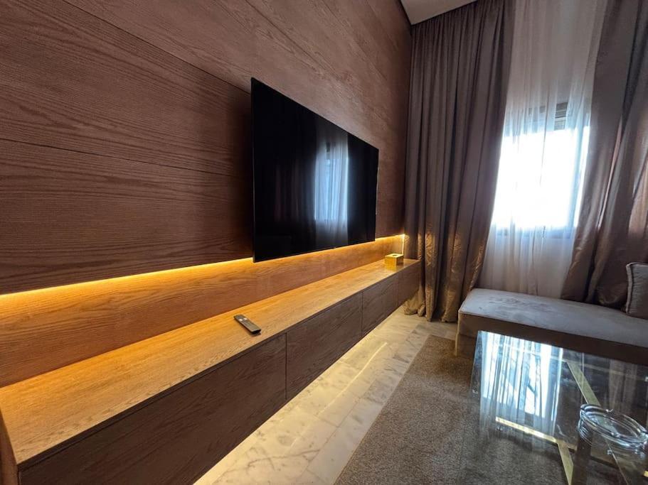 Corniche Casablanca- Luxueuse Gold Star * Casablanca