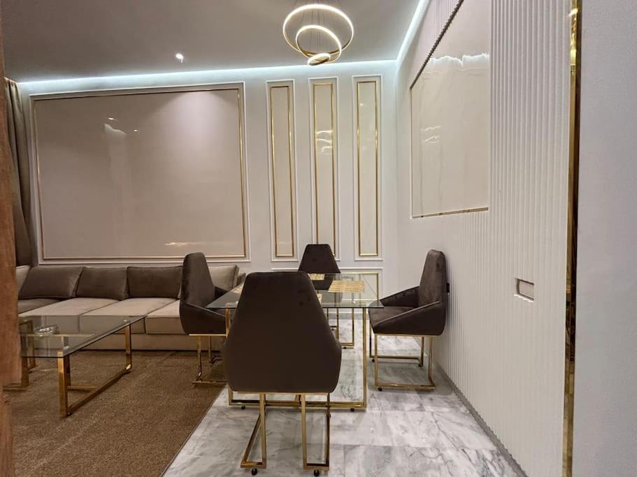 Corniche Casablanca- Luxueuse Gold Star Appartement *