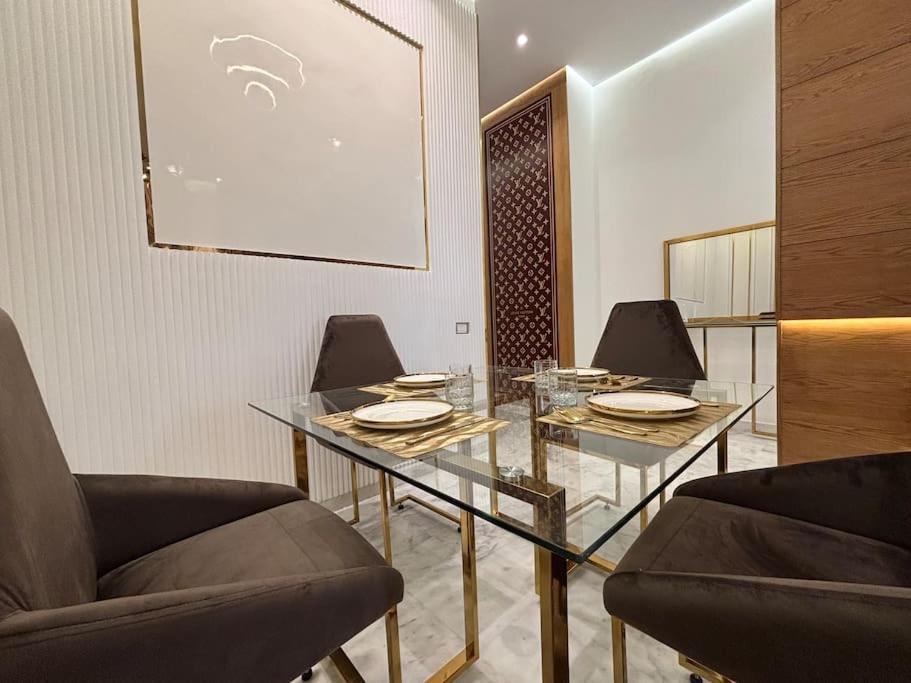 Corniche Casablanca- Luxueuse Gold Star * Casablanca