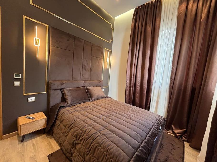 Corniche Casablanca- Luxueuse Gold Star *